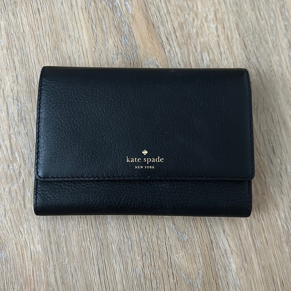 Kate Spade Black Flap Bifold Leather Wallet Black. Great Condition.